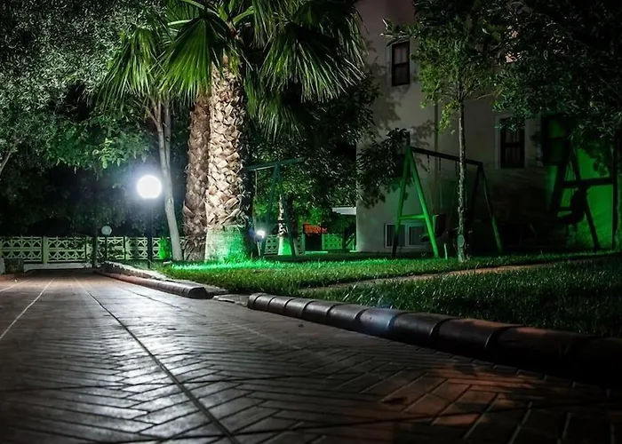 Eftelya Aparthotel 3*