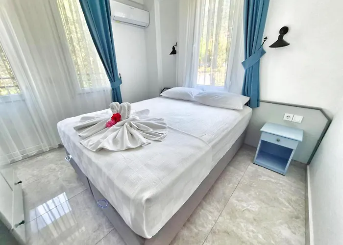 Aparthotel Eftelya 3*