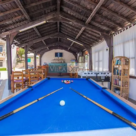 Eftelya Apartmanhotel 3*