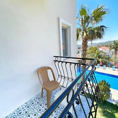 Eftelya Apartmanhotel 3*