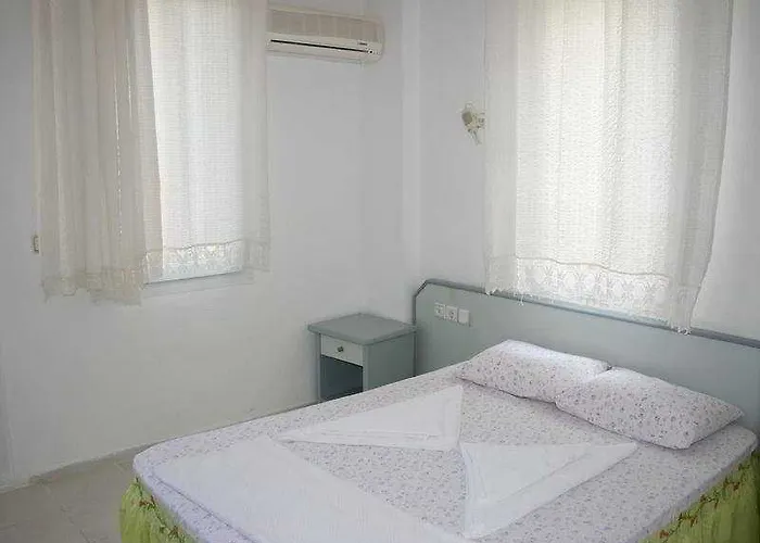 Eftelya Олудениз